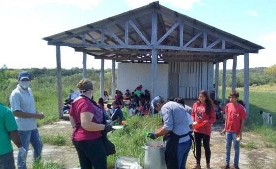 Turismo colabora con comida en cuarentena