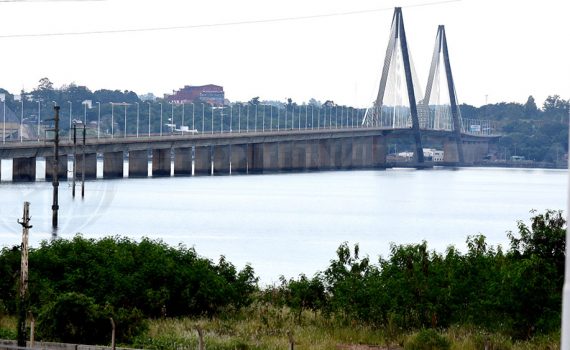 Afirman que el puente Posadas-Encarnación por ahora no se reabrirá