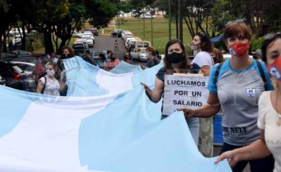 El Gobierno ratifica que seguirán los descuentos a docentes en paro