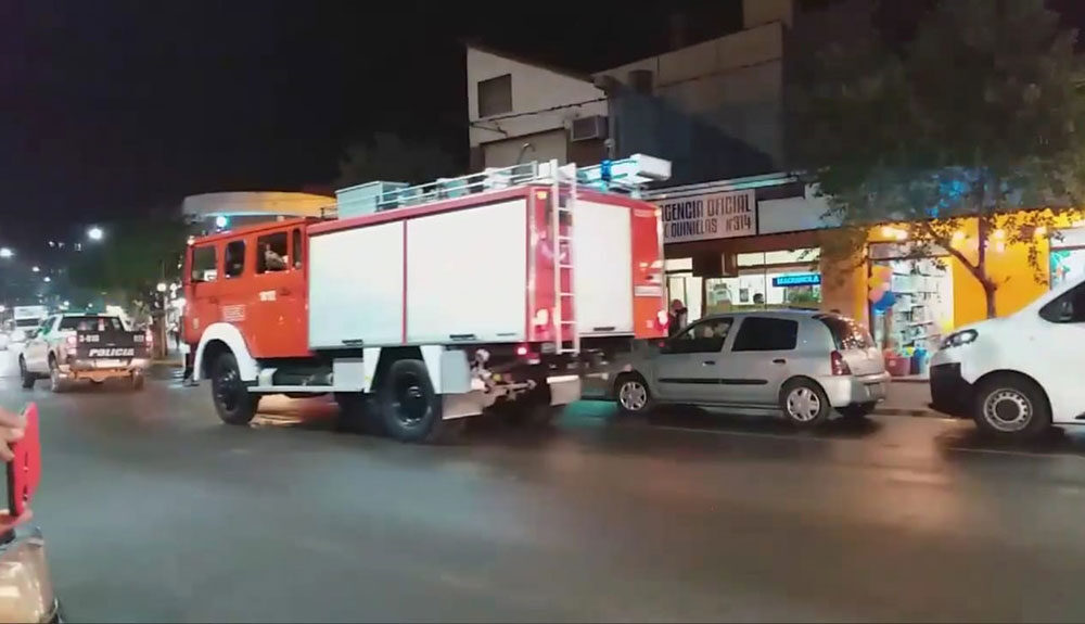 Puerto Rico con una caravana recibieron a la nueva autobomba Fm