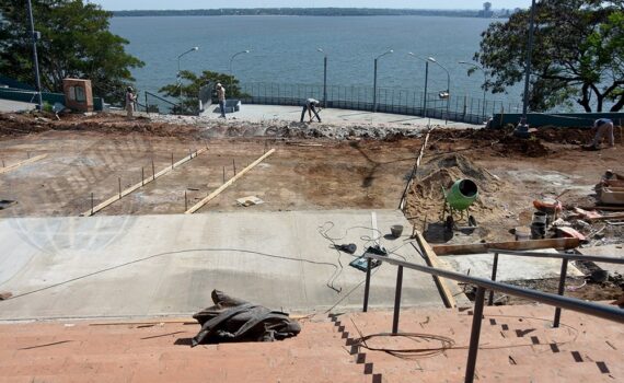 Con anfiteatro en obras, Posadas prepara su Festival del Litoral