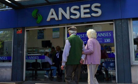 ANSES: protestas de los jubilados por complicaciones con la “fe de vida”